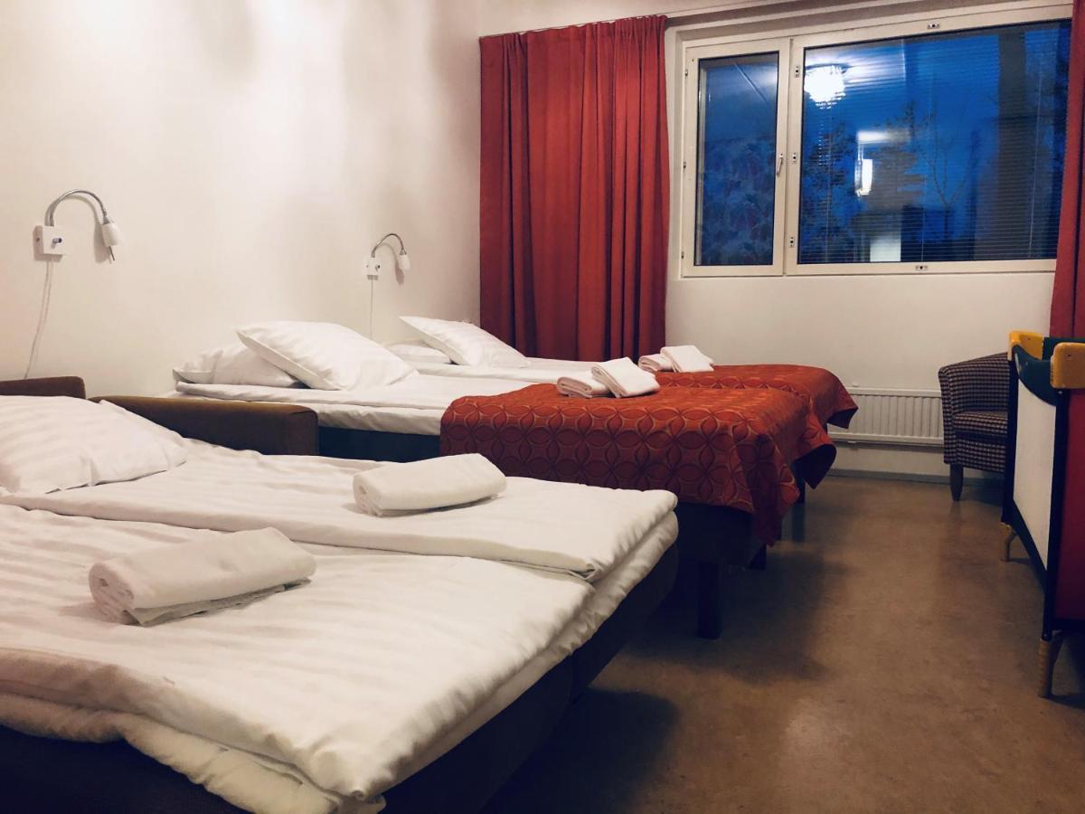 Hotel Backbyn Kartano Espoo Esterno foto